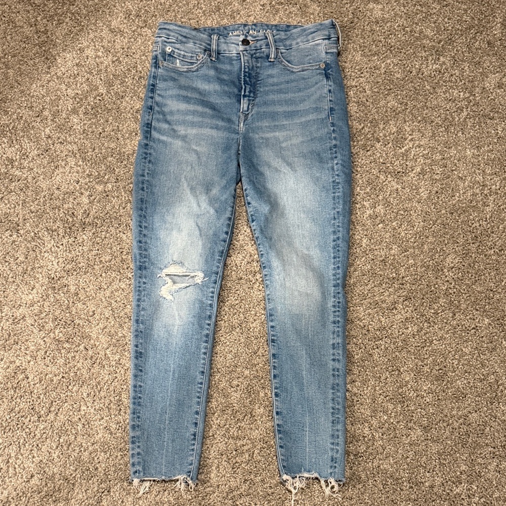 American Eagle Outfitters Light Blue Skinny Jeans